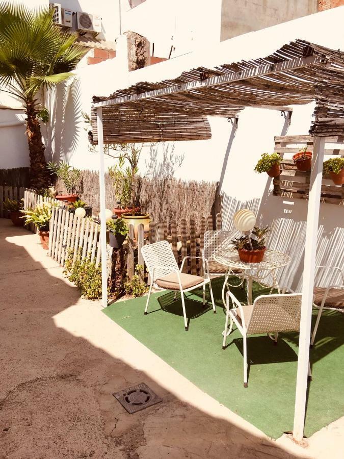 منزل الضيف Macastre  في La Casita Santa Barbara المظهر الخارجي الصورة