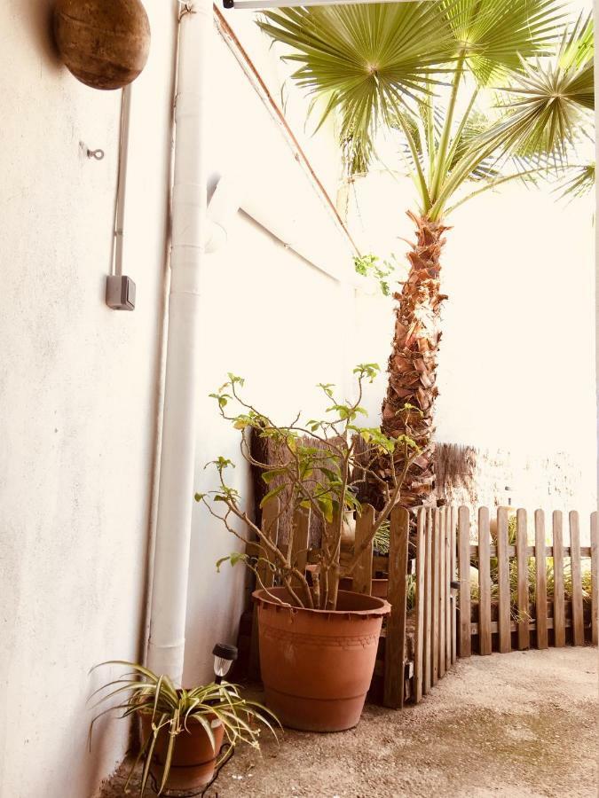 منزل الضيف Macastre  في La Casita Santa Barbara المظهر الخارجي الصورة